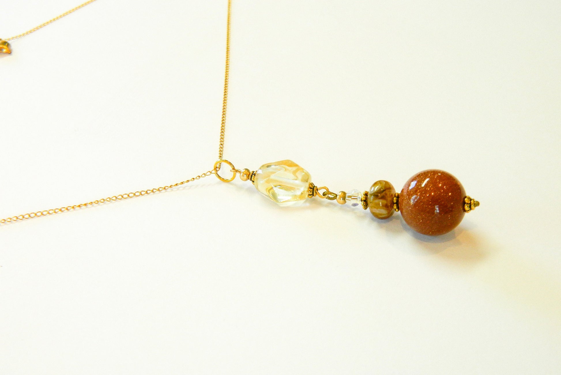 Round Sandstone Pendant, Citrine Nugget Pendant Necklace, Gold filled Necklace, Trending Necklace, Fashionable Necklace, Brilliant Necklace
